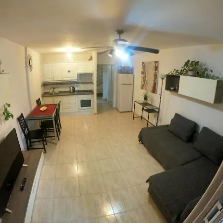 Oasis Dakota Apartment